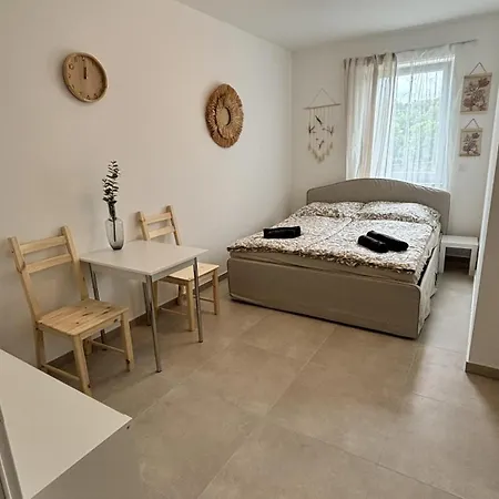 Langenzersdorf Apartment מלון דירות *