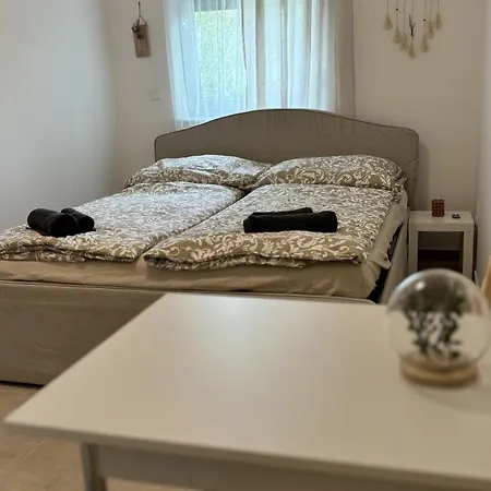 מלון דירות Langenzersdorf Apartment *