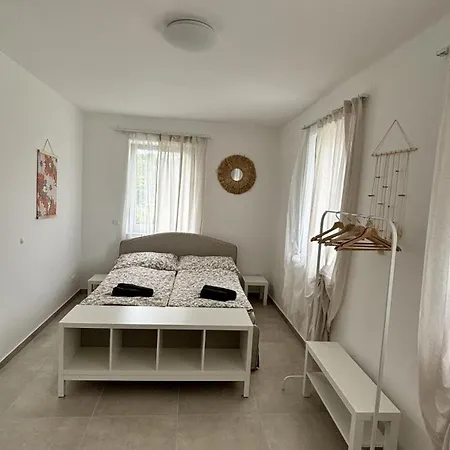 מלון דירות Langenzersdorf Apartment *