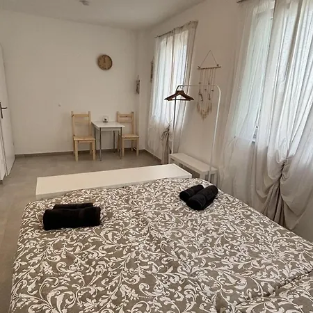 מלון דירות Langenzersdorf Apartment *