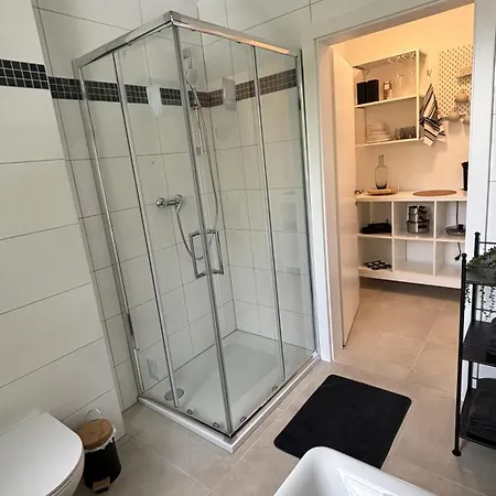Langenzersdorf Apartment מלון דירות Langenzersdorf