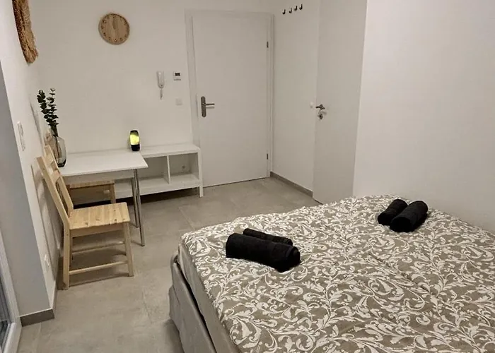 Langenzersdorf Apartment * Langenzersdorf